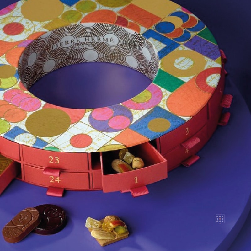 Calendrier de l'avent chocolat 2023 Pierre Hermé design luxe gourmandise chocolatées