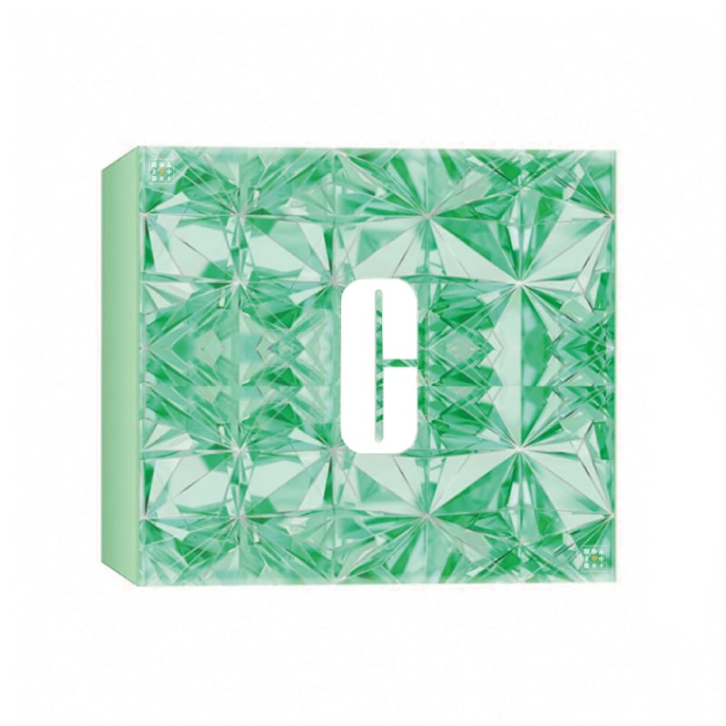 coffret beauté vert marqué d'un C blanc calendrier de l'avent Clinique 2023 contient 24 produits soins visage, corps et maquillage