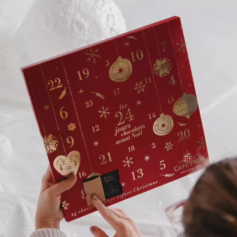 coffret rouge et or Calendrier de l'avent chocolat 2023 Café-Tasse