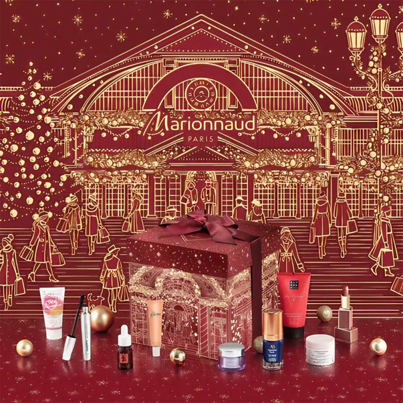 coffret beauté rouge bordeaux marionnaud 2024 contenant 25 surprises beauté soins, maquillage,