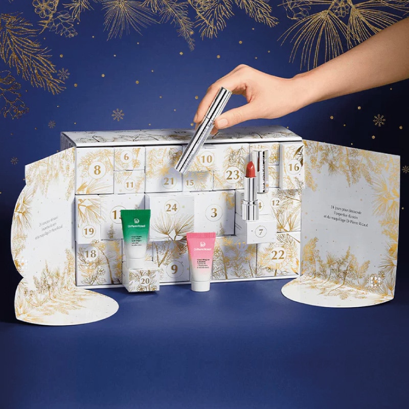 coffret beauté blanc et or calendrier de l'avent Dr Pierre Ricaud 2024 contenant 12 produits soins visage, soins corps et maquillage d'une valeur de 250 euros