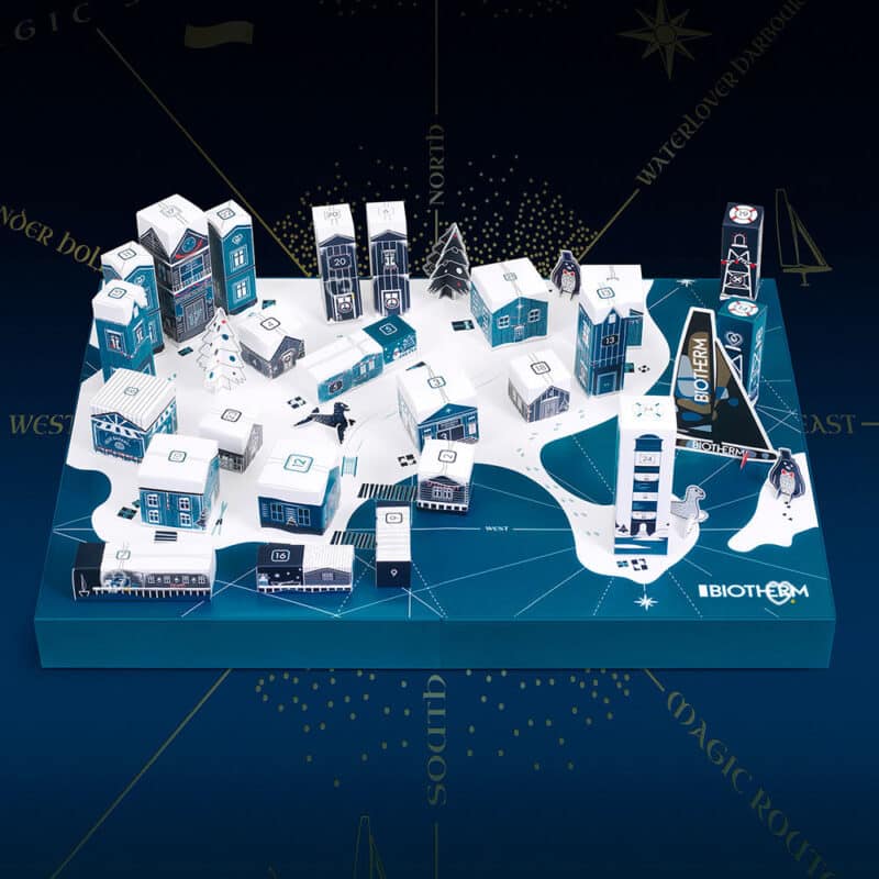 coffret beauté bleu calendrier de l'avent Biotherm 2024 contenant produits soins visage et corps
