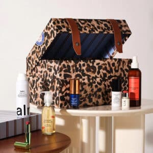 coffret beauté thesocialitefamily calendrier de l'avent oh my cream 2024 avec 25 surprises cosmétiques pour des soins visages; corps, capillaire et maquillage