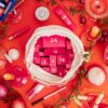 motif Ziggy pochon calendrier de l'avent bourjois 2024 contenant des produits de beauté et maquillage