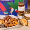 calendrier de l'avent apéro 2024 avec des produits artisanaux saucissons, terrines, bières,