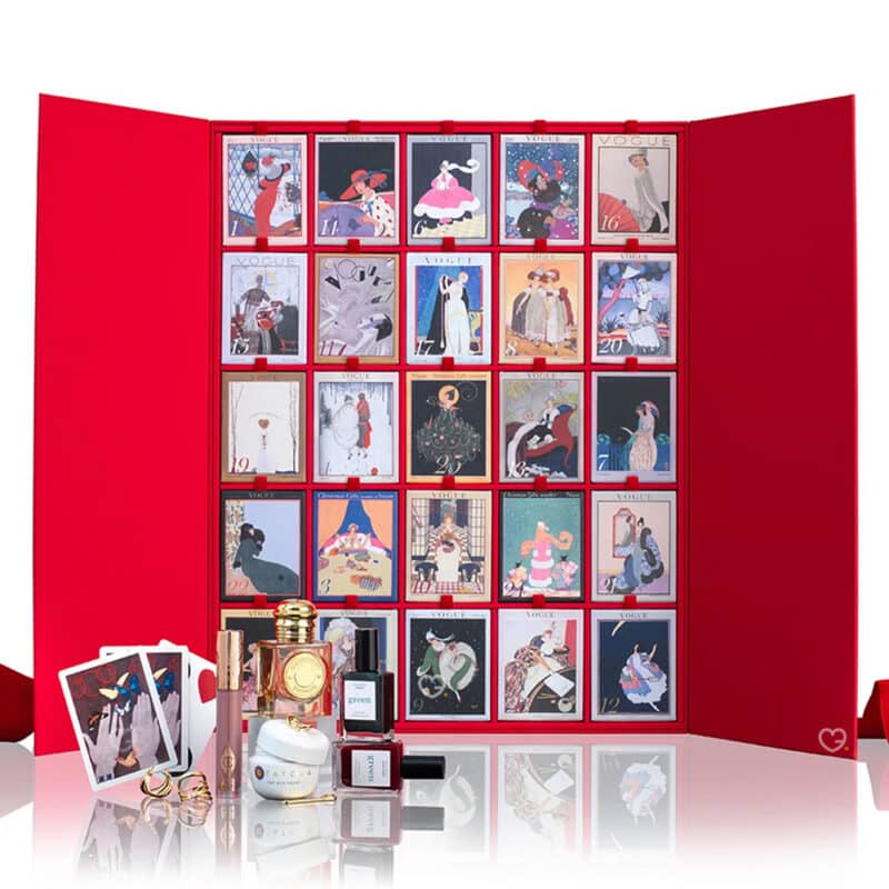 contenu complet du coffret luxe rouge calendrier de l'Avent vogue 2024 contenant 25 produits de beauté multimarque pour visage, corps, maquillage